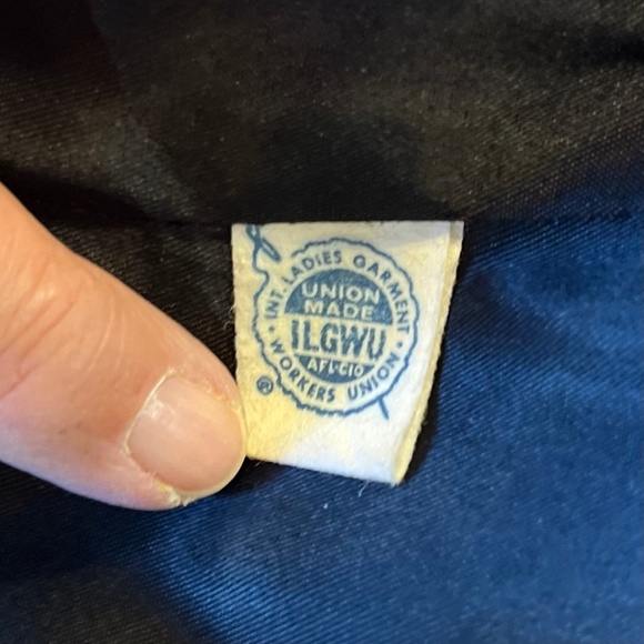 Vintage black wool coat with mink collar size Medium - Picture 5 of 7